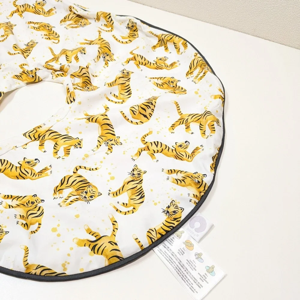RARE Boppy Original Nursing Pillow Cover Tiger Print Safari Discontinued 2020